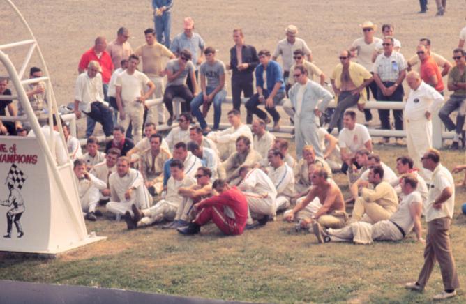 Picture File DMeeting-Image-S.jpg