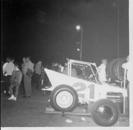 Picture File JohnnyBenson3.jpg